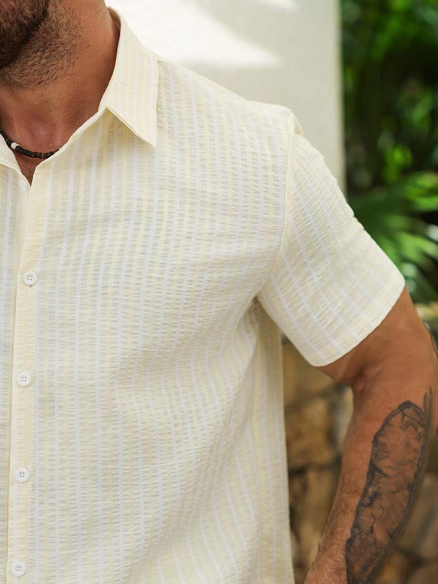 Mens Short Sleeve Button-Down Shirt Polyester Blend Regular Fit – Faldon