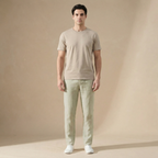 Model wearing linen regular fit trouser in beige – TARLANO