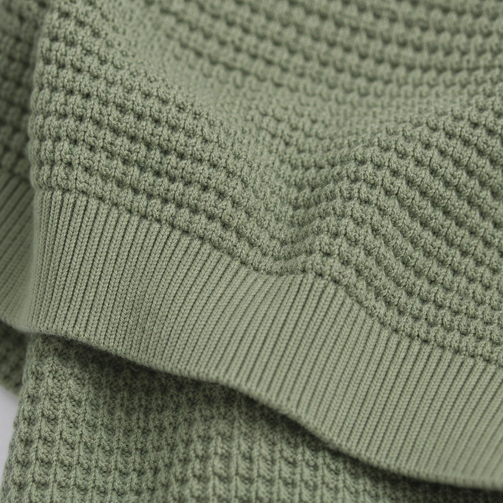 Textured Knit T-Shirt Crew Neck Green – Fabric and Detail Close-Up