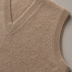 Knitted Waistcoat Cashmere V-Neck Camel – Fabric and Detail Close-Up
